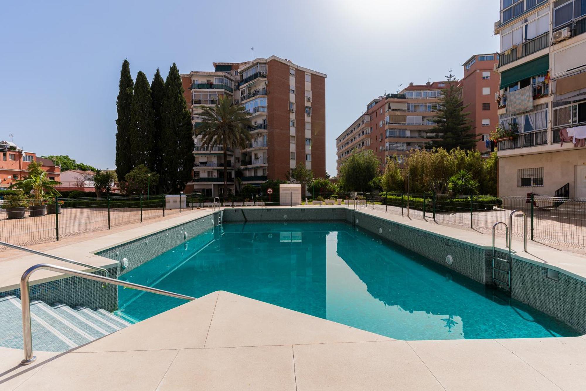 Monko Las Estrellas Torremolinos Exterior foto